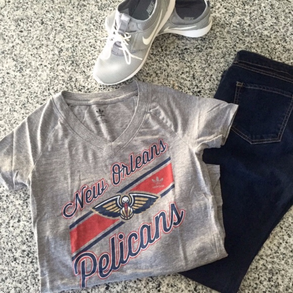 New Orleans Pelicans V-Neck